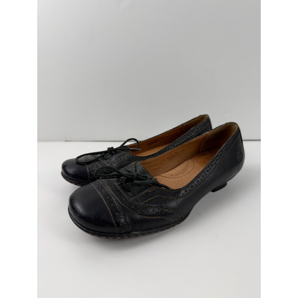 Born Womens Black Leather Wingtip Brogue Low Kitten Heel Pumps W31702 Size 7.5